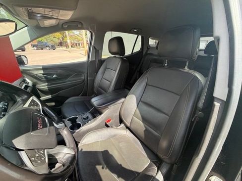 Used 2018 GMC Terrain SLT w/ Preferred Package FWD image 12