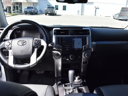 Used 2021 Toyota 4Runner SR5 Premium w/ Moonroof Package image 32