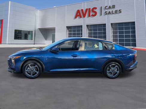 Used 2025 Kia K4 LXS image 11