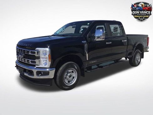 Used 2025 Ford F350 XL w/ XL Driver Assist Package AWD/4WD image 1