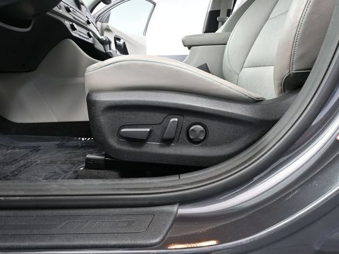 Used 2019 Kia Niro EX FWD image 20