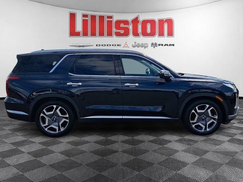 Used 2023 Hyundai Palisade SEL w/ Premium Package AWD/4WD image 7