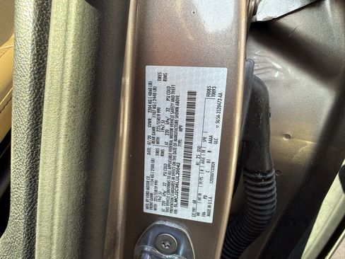 Used 2020 Lincoln Corsair Reserve w/ Equipment Group 201A image 14