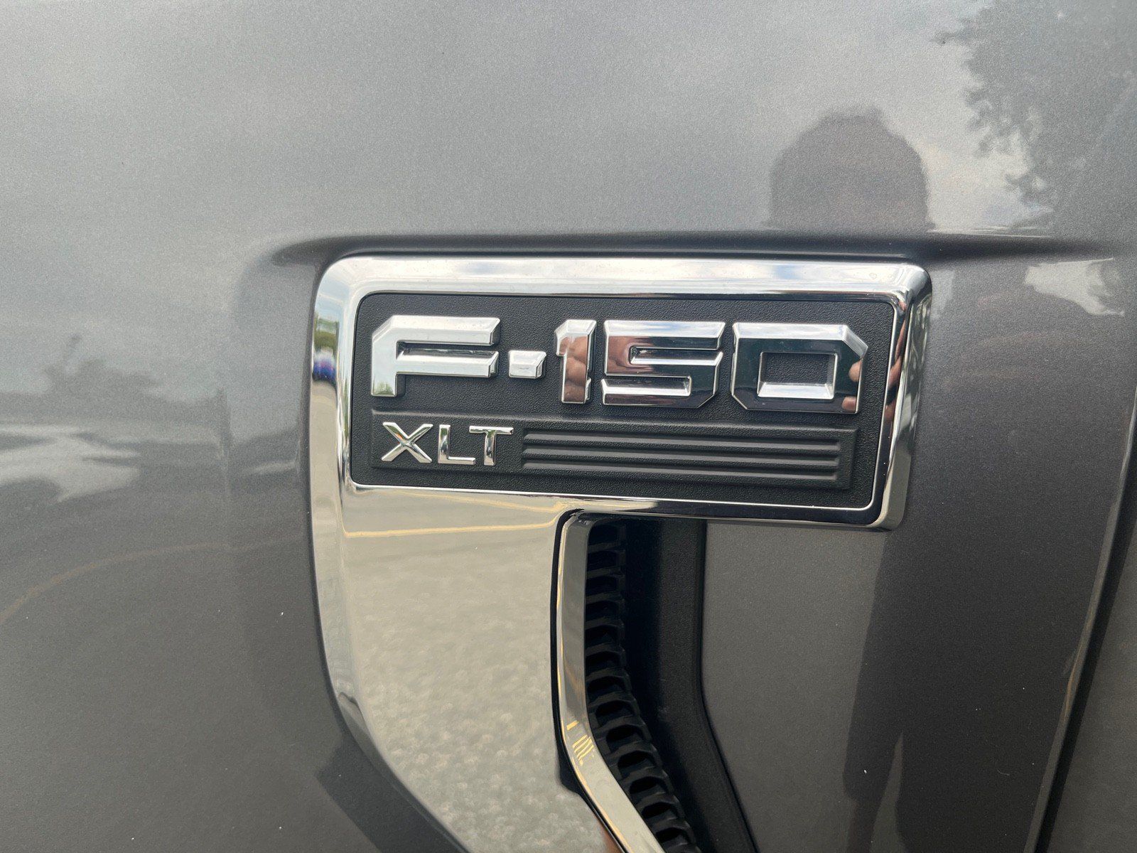 Used 2024 Ford F150 XLT w/ Mobile Office Package AWD/4WD image 13
