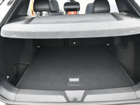 Used 2022 Volkswagen ID.4 Pro S image 32