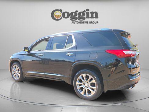 Used 2018 Chevrolet Traverse Premier image 3