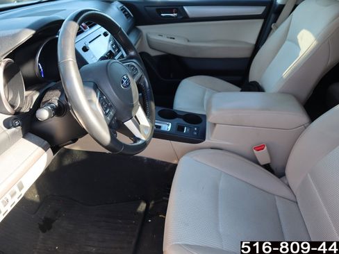Used 2015 Subaru Outback 2.5i Premium image 9