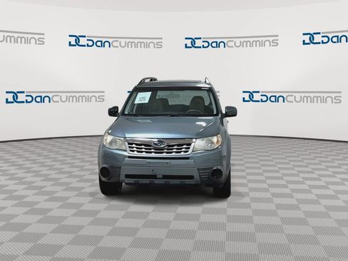 Used 2013 Subaru Forester 2.5X Premium w/ Popular Pkg 3 AWD/4WD image 3