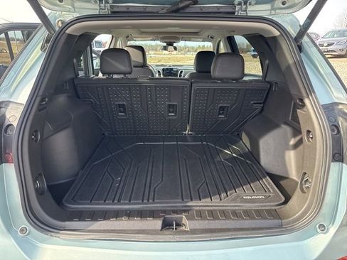 Used 2022 Chevrolet Equinox Premier AWD/4WD image 25
