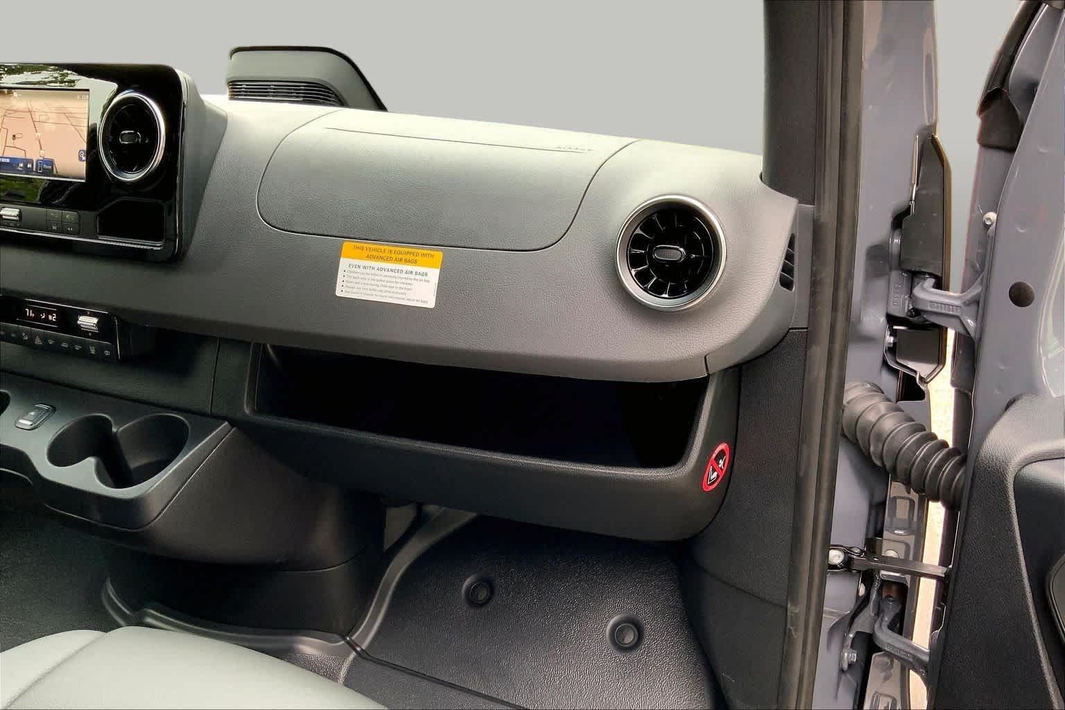 New 2026 Mercedes-Benz Sprinter 2500 image 10