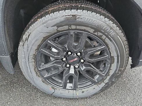 New 2026 GMC Sierra 1500 Elevation image 6