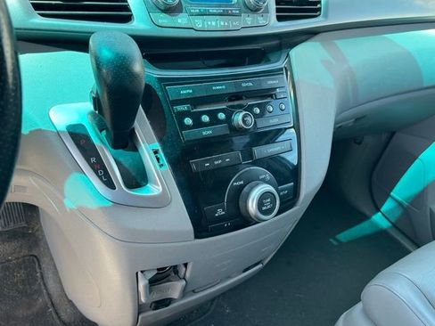 Used 2011 Honda Odyssey EX-L image 14