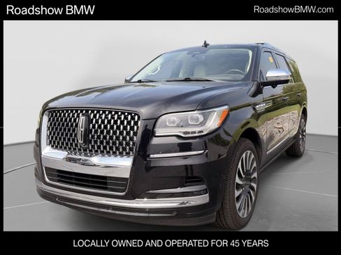Used 2024 Lincoln Navigator Black Label AWD/4WD image 1