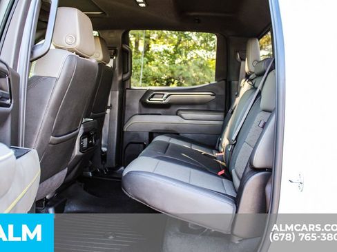 Used 2024 Chevrolet Silverado 1500 ZR2 w/ Technology Package AWD/4WD image 18