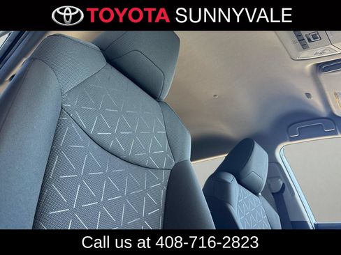 Certified 2025 Toyota RAV4 XLE AWD/4WD image 22