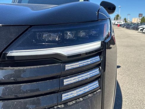 New 2026 Nissan Kicks SV image 10