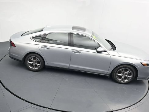Used 2024 Honda Accord EX image 17