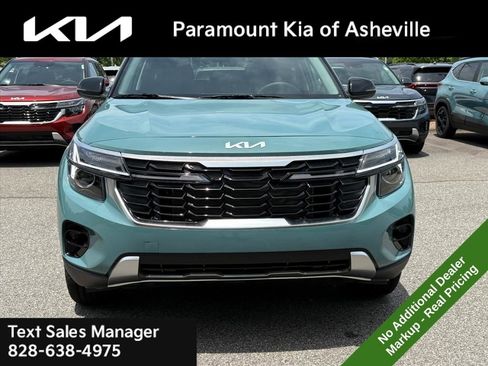 New 2026 Kia Seltos S AWD/4WD image 2