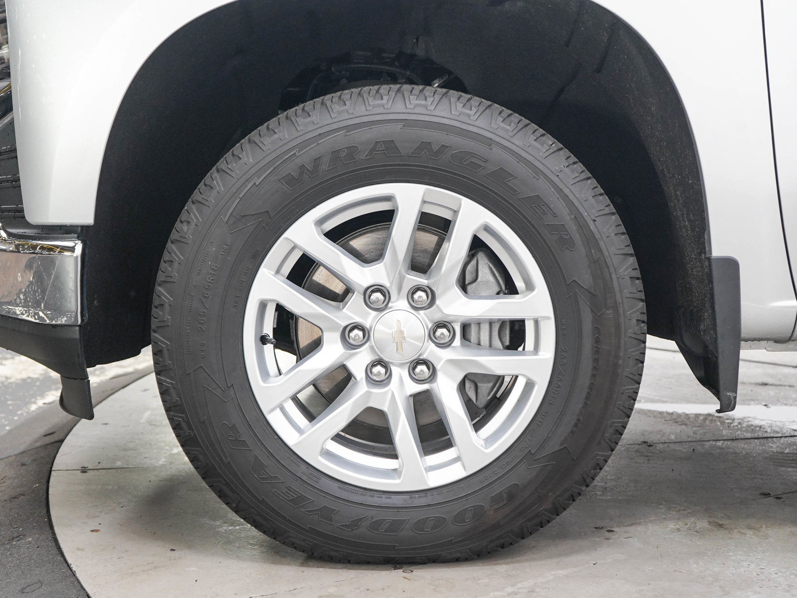 Used 2020 Chevrolet Silverado 1500 LT w/ All-Star Edition AWD/4WD image 30
