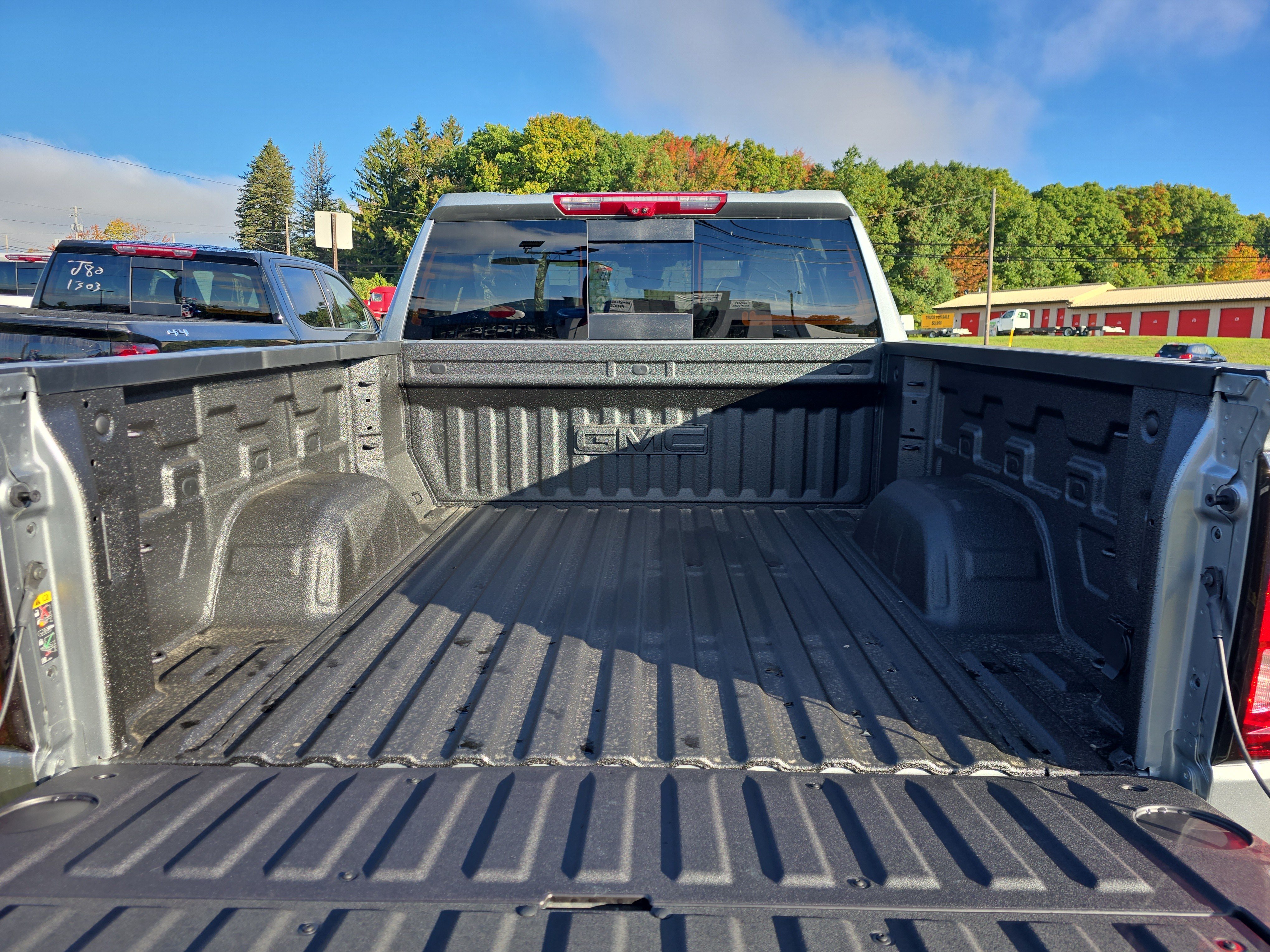 New 2026 GMC Sierra 1500 AT4 w/ AT4 Premium Package AWD/4WD image 6