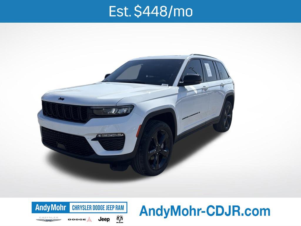 Used 2023 Jeep Grand Cherokee Limited w/ Black Appearance Package AWD/4WD image 3