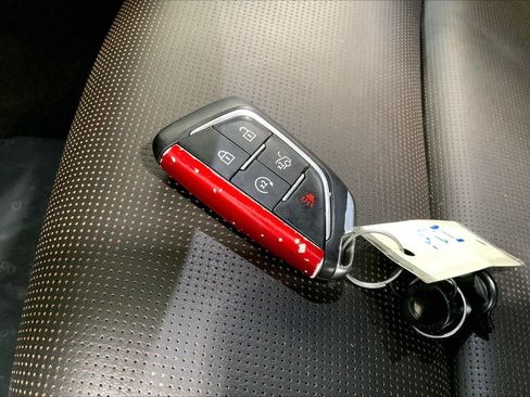 Used 2023 Cadillac CT5 V w/ Premium Package RWD image 11