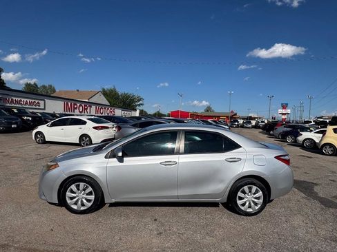 Used 2014 Toyota Corolla LE FWD image 5