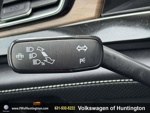 Certified 2025 Volkswagen Atlas SE image 22