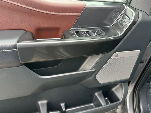 Used 2021 Ford F150 Lariat w/ Equipment Group 502A High image 19