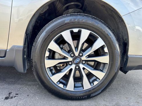 Used 2015 Subaru Outback 2.5i Limited AWD/4WD image 13