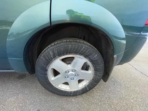 Used 2006 Saturn Vue AWD V6 w/ Comfort Pkg image 13