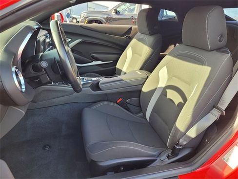 Used 2018 Chevrolet Camaro LT w/ RS Package image 5