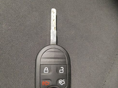 Used 2019 Ford Fiesta SE FWD image 32