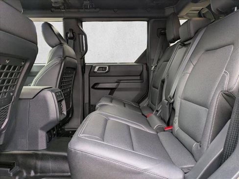 New 2026 Ford Bronco Big Bend w/ Black Diamond Package image 16
