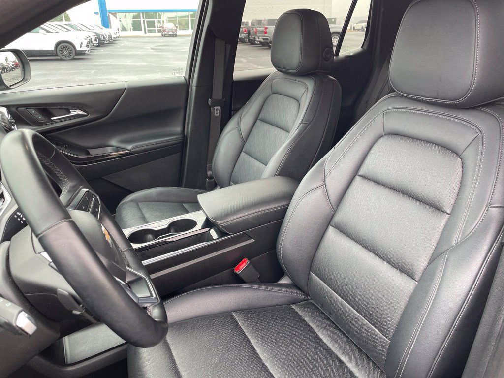 Used 2025 Chevrolet Equinox LT w/ Convenience Package II AWD/4WD image 10
