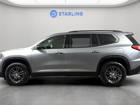 Used 2025 GMC Acadia Elevation image 3