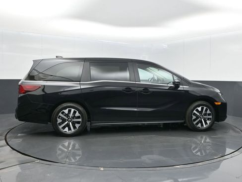 Certified 2026 Honda Odyssey EX-L image 25