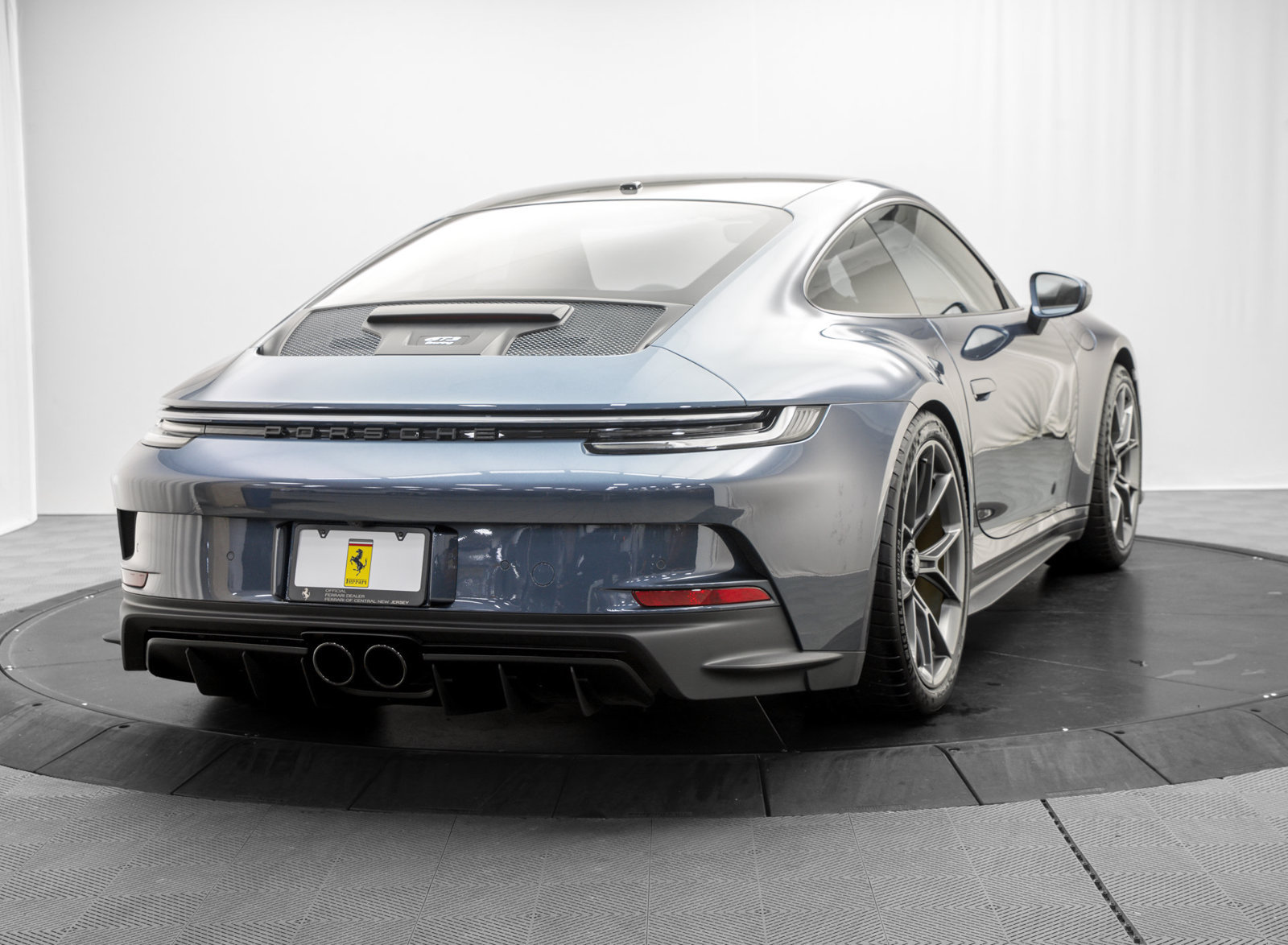 Used 2023 Porsche 911 GT3 RWD image 7