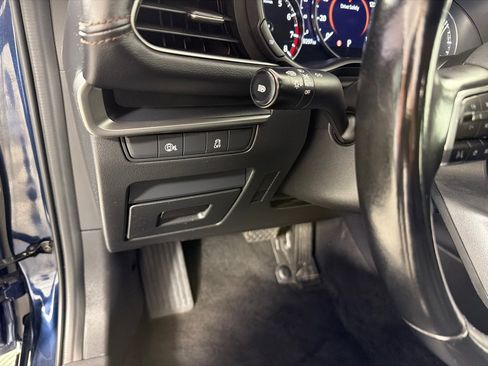 Used 2024 MAZDA MAZDA3 s FWD image 13