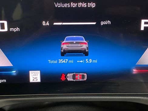 Used 2025 BMW 440i xDrive Coupe w/ Premium Package image 27