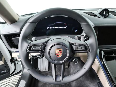 Certified 2026 Porsche Panamera 4 AWD/4WD image 9