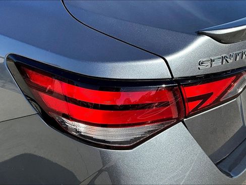 Used 2022 Nissan Sentra SV w/ Electronics Package image 23