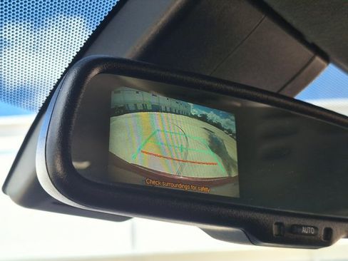 Used 2018 Toyota C-HR XLE FWD image 9