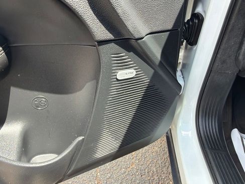 Used 2018 Dodge Challenger SXT Plus RWD image 14