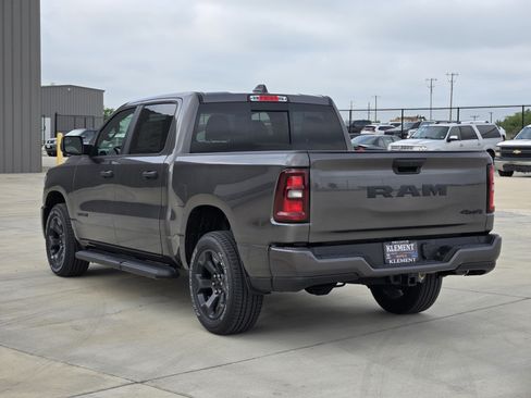 New 2026 RAM 1500 Express AWD/4WD image 4