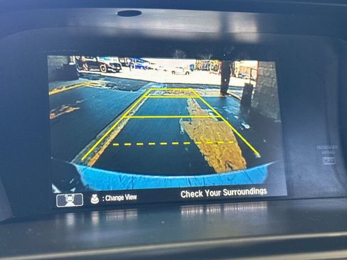 Used 2016 Honda Accord Sport image 10