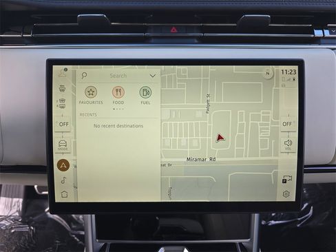 Certified 2024 Land Rover Range Rover Long Wheelbase SE image 24