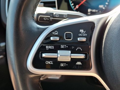 Certified 2021 Mercedes-Benz GLE 350 4MATIC image 23