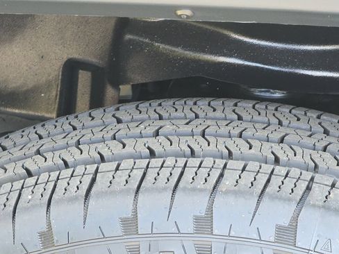 Used 2022 Jeep Wrangler Unlimited Sport AWD/4WD image 28