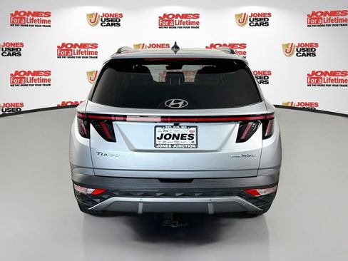Certified 2024 Hyundai Tucson Limited AWD/4WD image 16
